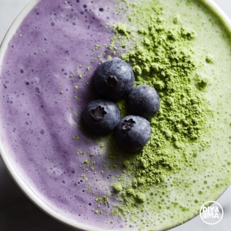Wild Blueberry Vanilla Matcha Smoothie Recipe
