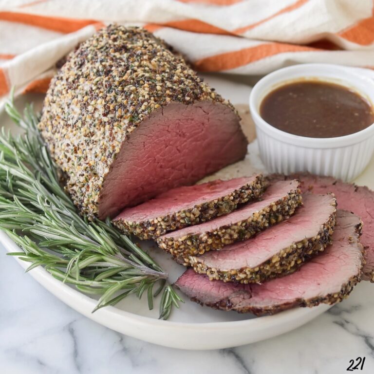 Herb Crusted Sirloin Tip Roast with Fennel Brown Gravy Recipe