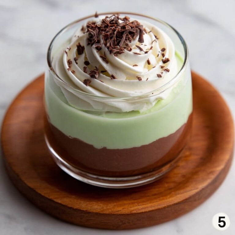 Festive Creamy Minty Pudding Cups Recipe