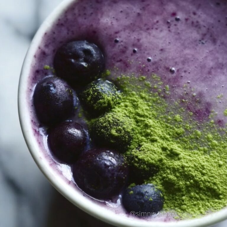 Wild Blueberry Vanilla Matcha Smoothie Recipe