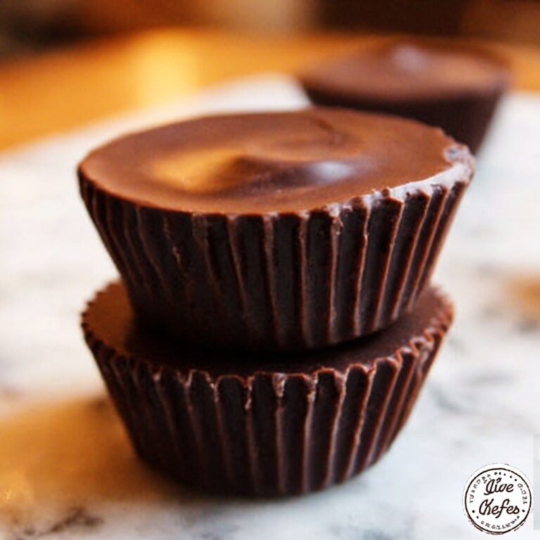 Homemade Chocolate Peanut Butter Cups Recipe